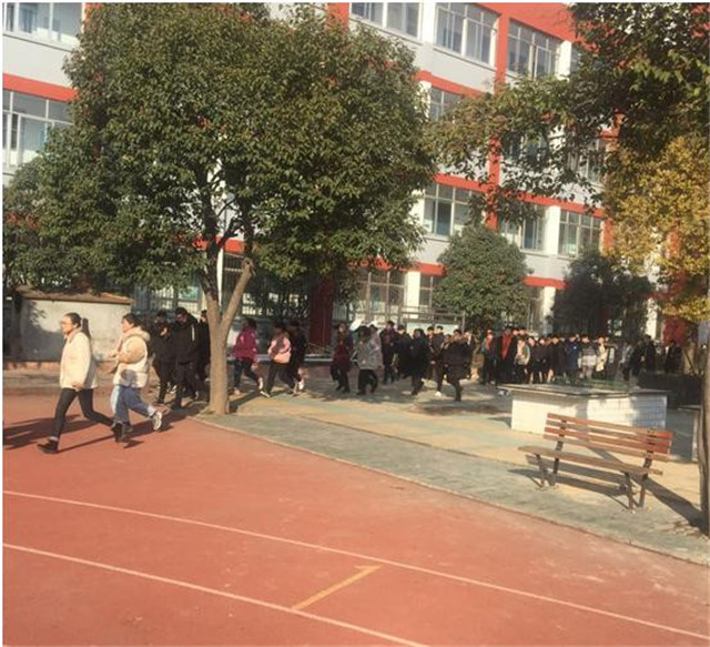 市八中开展冬季消防安全宣传教育系列活动