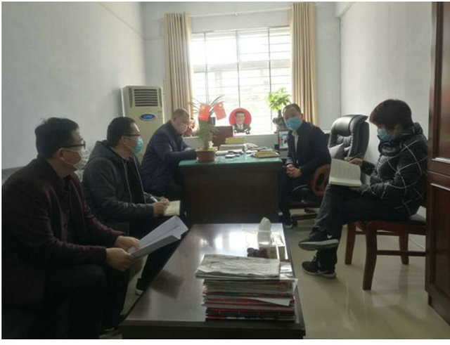 总结反思找问题 精心谋划再出发 ——市八中领导班子召开战“疫”碰面会