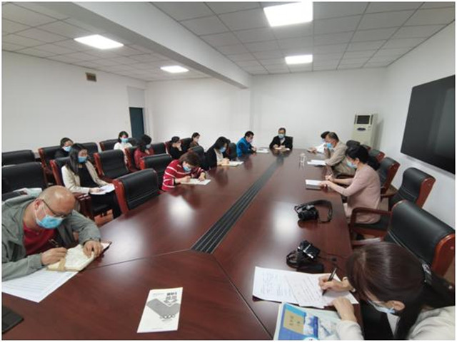 盘点线上教学效果 部署复习备考工作 ——市八中召开九年级返校复学测试成绩分析会