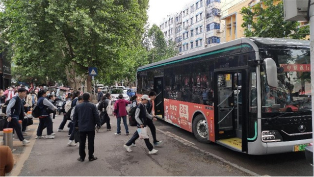 少年磨砺终身事，莫向光阴堕寸功 ——市八中高一年级开展春季研学实践活动