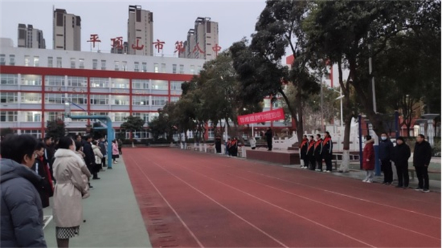 忧国系家 隆盛昌达 ——市八中庆祝澳门回归24周年